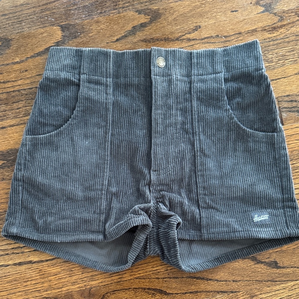Hammies Grey Corduroy Shorts size 28. Never worn